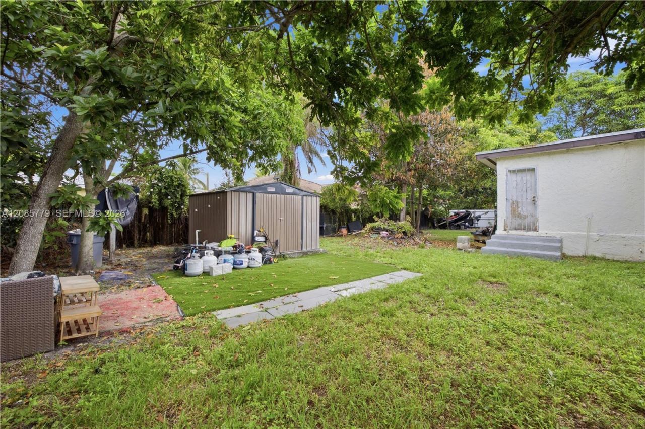 65 NW 118th St, Miami, FL 33168 Photo