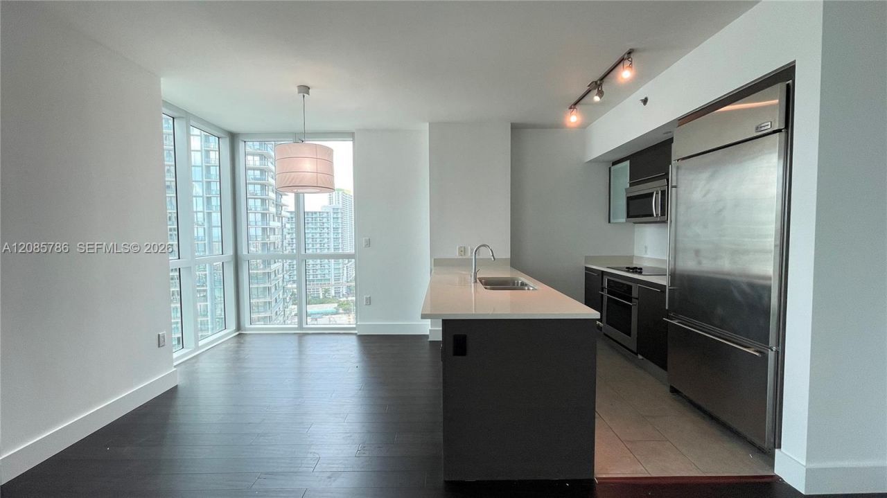 55 SE 6th St, Unit 2702, Miami, FL 33131 Photo
