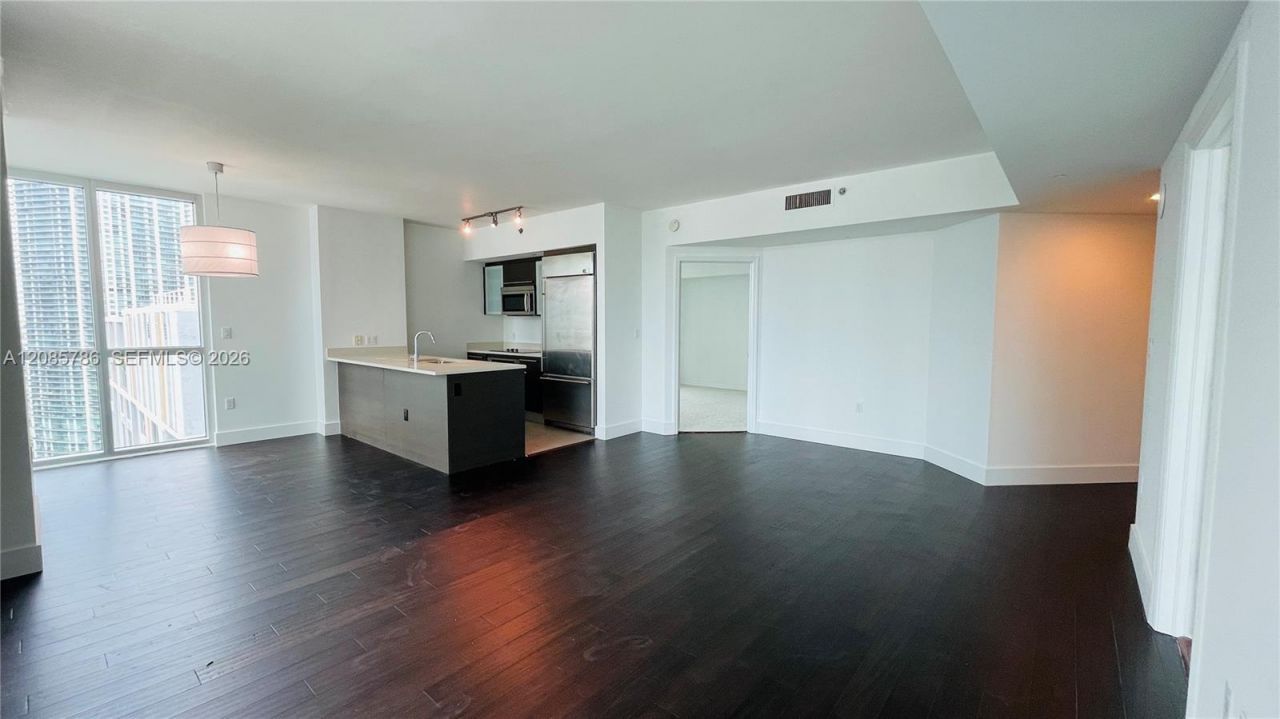 55 SE 6th St, Unit 2702, Miami, FL 33131 Photo