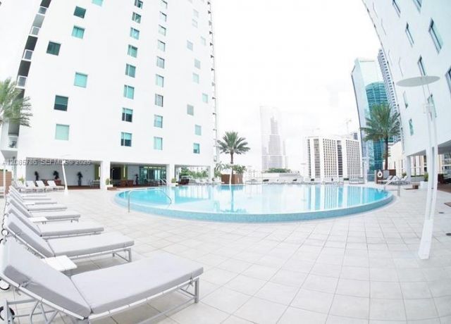 55 SE 6th St, Unit 2702, Miami, FL 33131 Photo