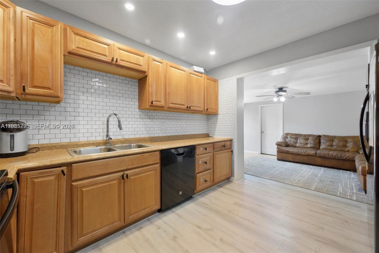 3530 N 65th Ave, Hollywood, FL 33024 Photo