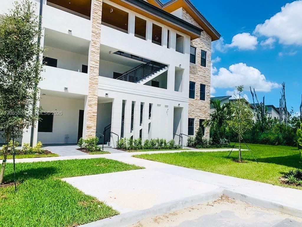 8151 NW 104th Ave, Unit 4, Doral, FL 33178 Photo