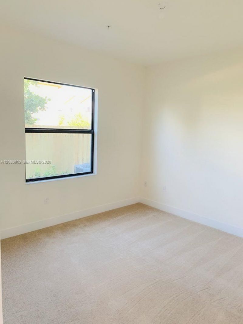 8151 NW 104th Ave, Unit 4, Doral, FL 33178 Photo