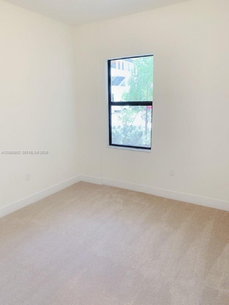 8151 NW 104th Ave, Unit 4, Doral, FL 33178 Photo