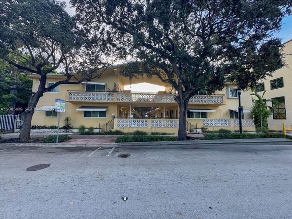 75 Washington Ave , Unit 20, Miami Beach, FL 33139