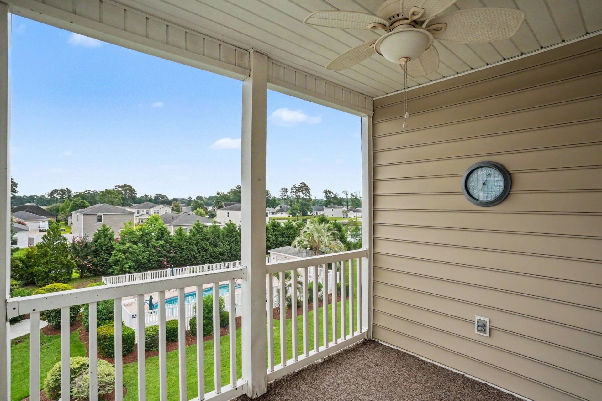 2020 Cross Gate Blvd. Photo 14