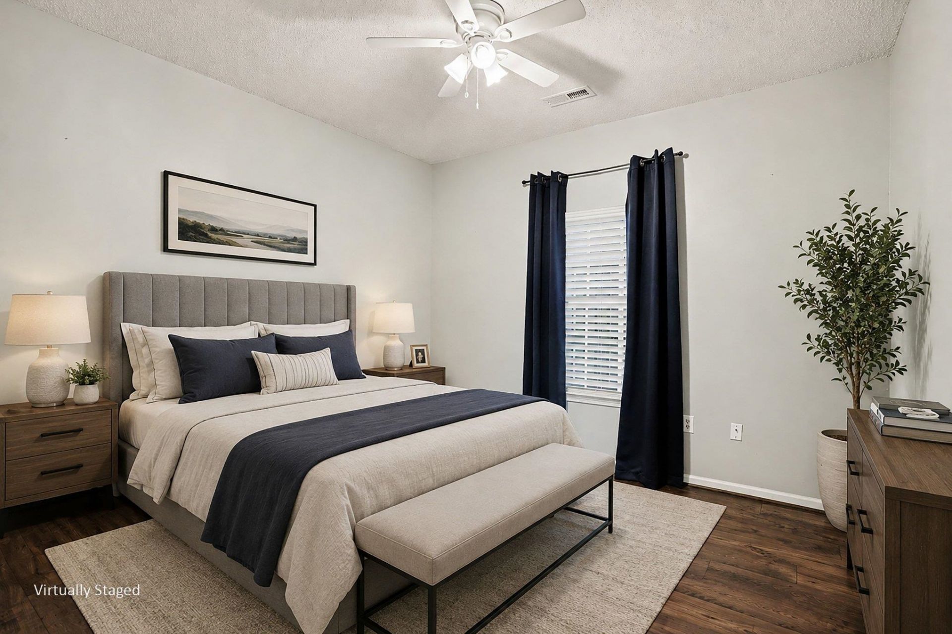 2020 Cross Gate Blvd. Photo 8