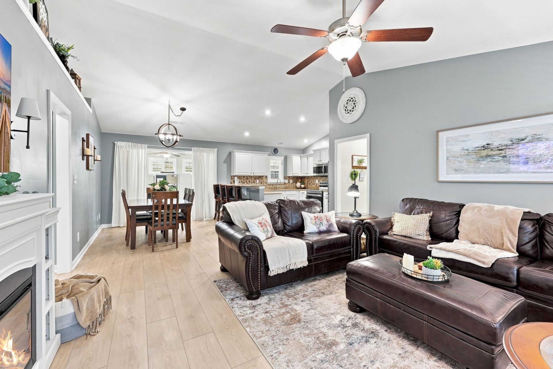 1108 Alcazar Ct. Photo 6