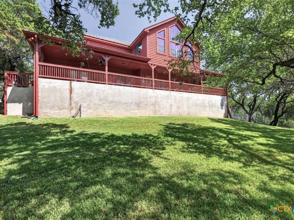 138 Canyon Creek , Canyon Lake, TX 78133