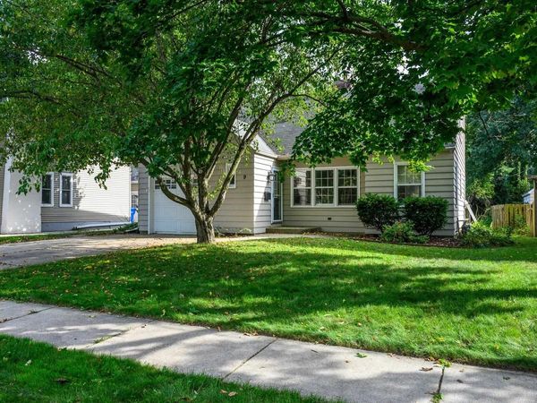 9 Oxford Place, Madison, WI 53704