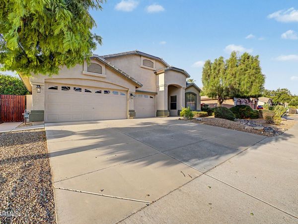 2152 E KEMPTON Road, Chandler, AZ 85225