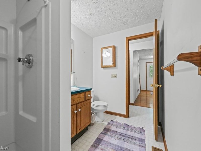 10175 Johnson Road, North Benton, OH 44449 Photo 26