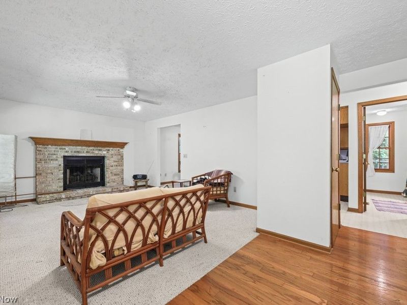 10175 Johnson Road, North Benton, OH 44449 Photo 6