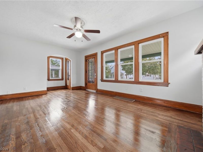 1009 Pardee Avenue, Akron, OH 44306 Photo 8