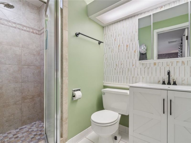 7033 Shaner Drive, Walton Hills, OH 44146 Photo 20