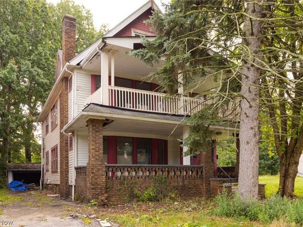 1069 Carlyon Road , East Cleveland, OH 44112