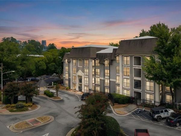 2657 Lenox Road NE, Unit A-1, Atlanta, GA 30324