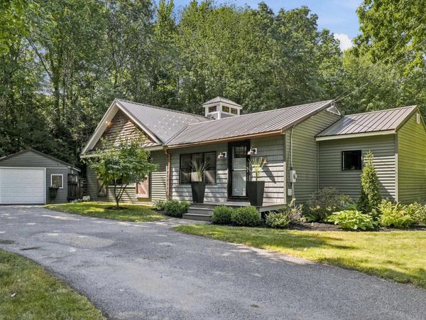 44 Beech Hill Road, Exeter, NH 03833