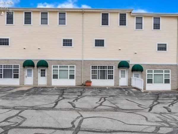 107 Legends Lane, Marblehead, OH 43440