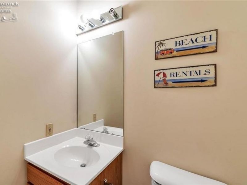 107 Legends Lane, Marblehead, OH 43440 Photo 26