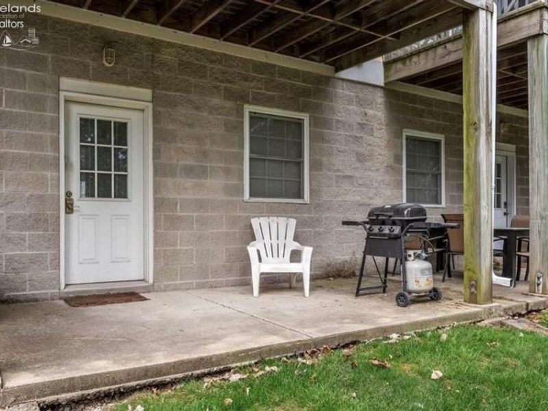 107 Legends Lane, Marblehead, OH 43440 Photo 4