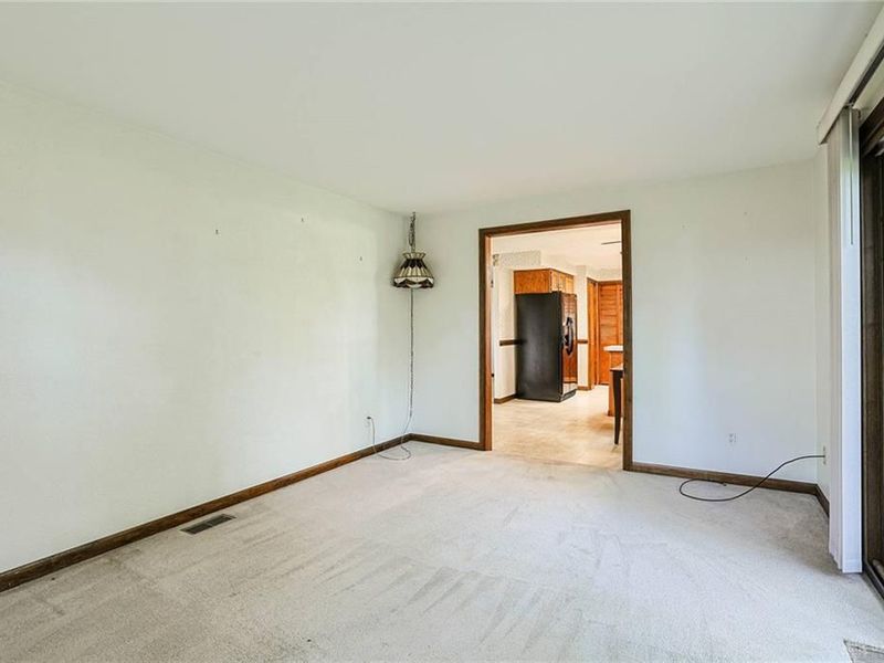 1593 Kensington Drive, Bellbrook, OH 45305 Photo 11