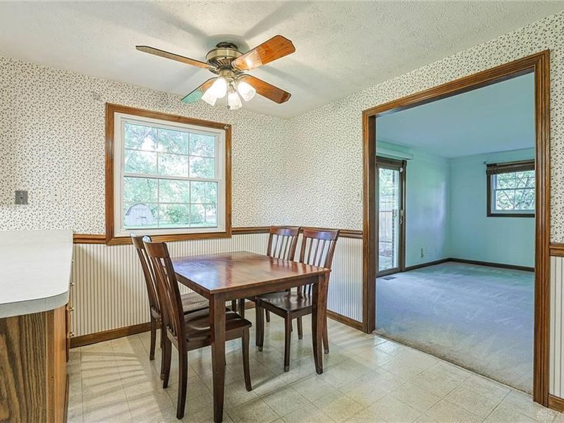 1593 Kensington Drive, Bellbrook, OH 45305 Photo 13