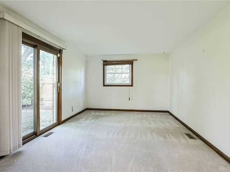 1593 Kensington Drive, Bellbrook, OH 45305 Photo 9