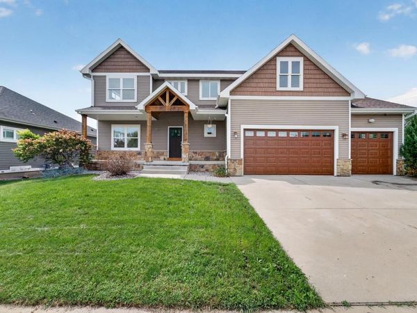 1120 N Division Street, Waunakee, WI 53597