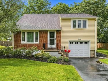 83 Berkley Road, Buffalo, NY 14221
