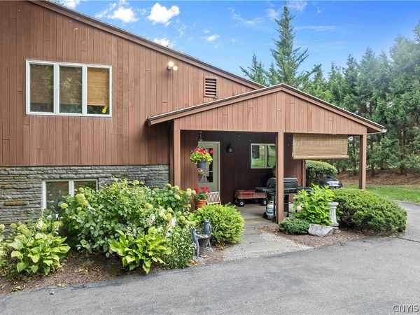 3078 W Lake Road , Skaneateles, NY 13152