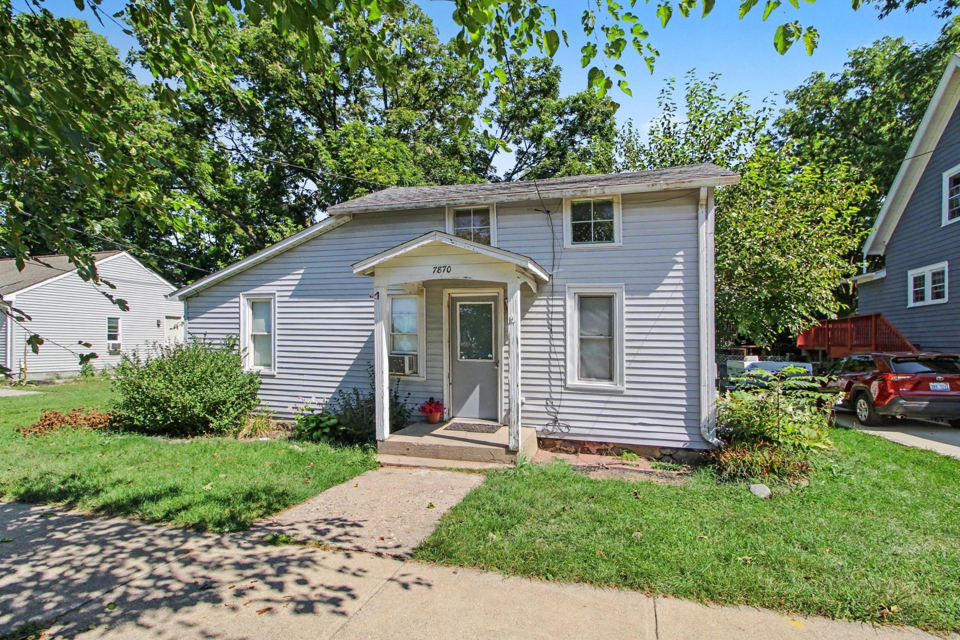7870 Forest Street, Dexter, MI 48130 Main Photo
