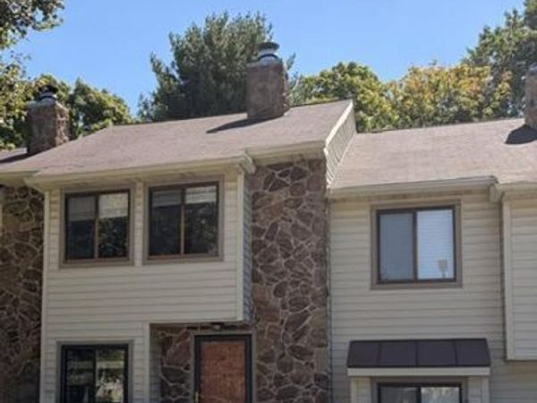 24 FLINTLOCK LANE , CHESTERBROOK, PA 19087