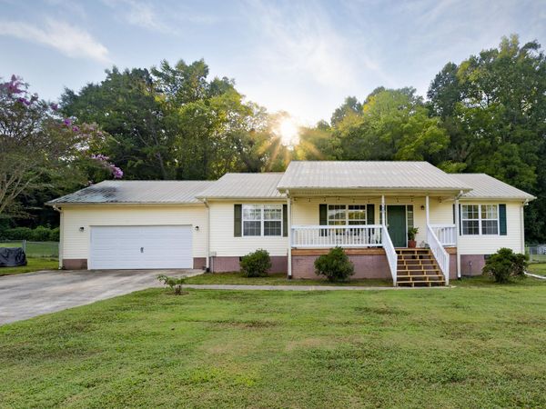 155 Pryor Village Drive, Jasper, TN 37347