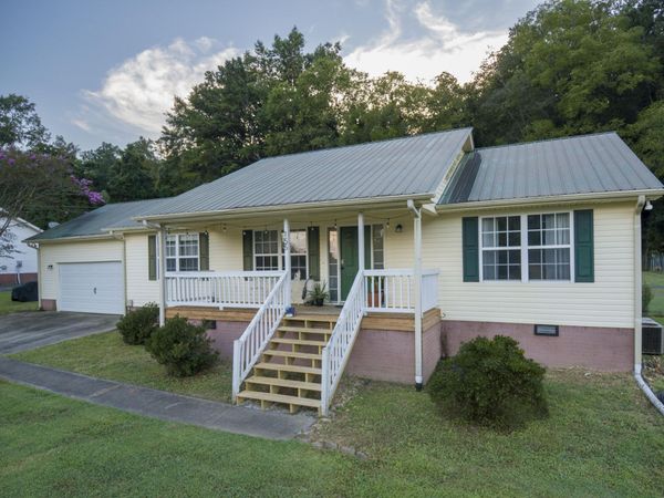 155 Pryor Village Drive, Jasper, TN 37347
