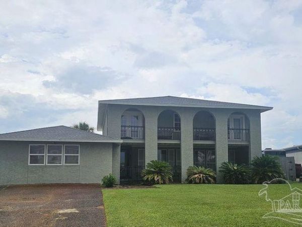 5616 Grande Lagoon Ct, Pensacola, FL 32507