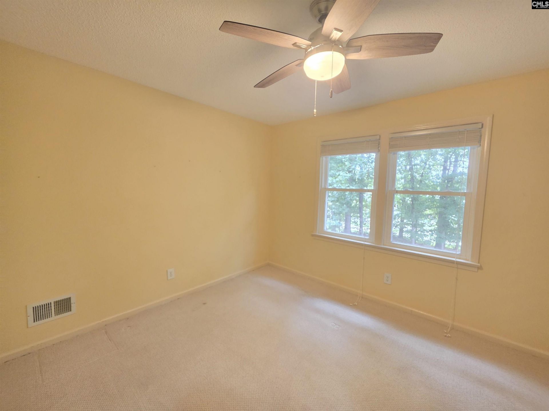 211 Quill Court Photo 13