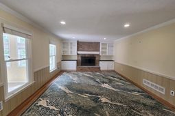 211 Quill Court photo 4