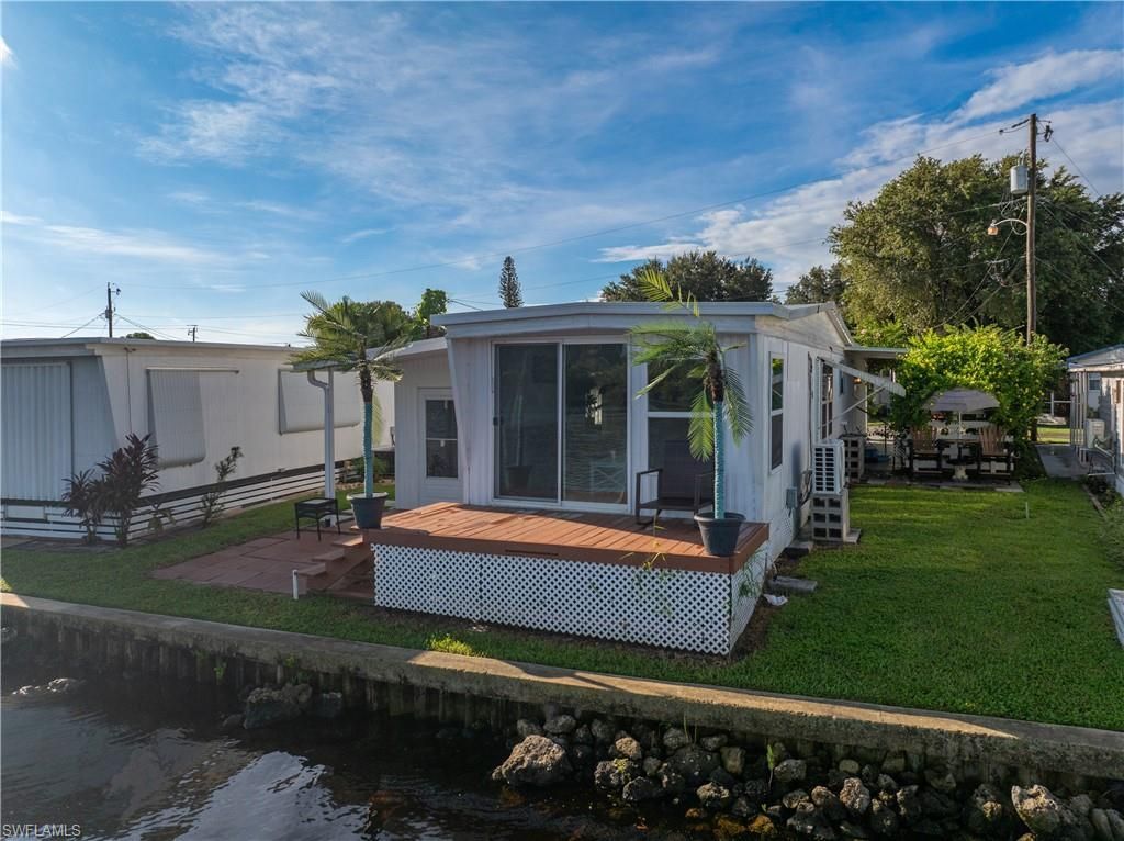 2012 S Olga Dr, Unit 28, Fort Myers, FL 33905 Photo