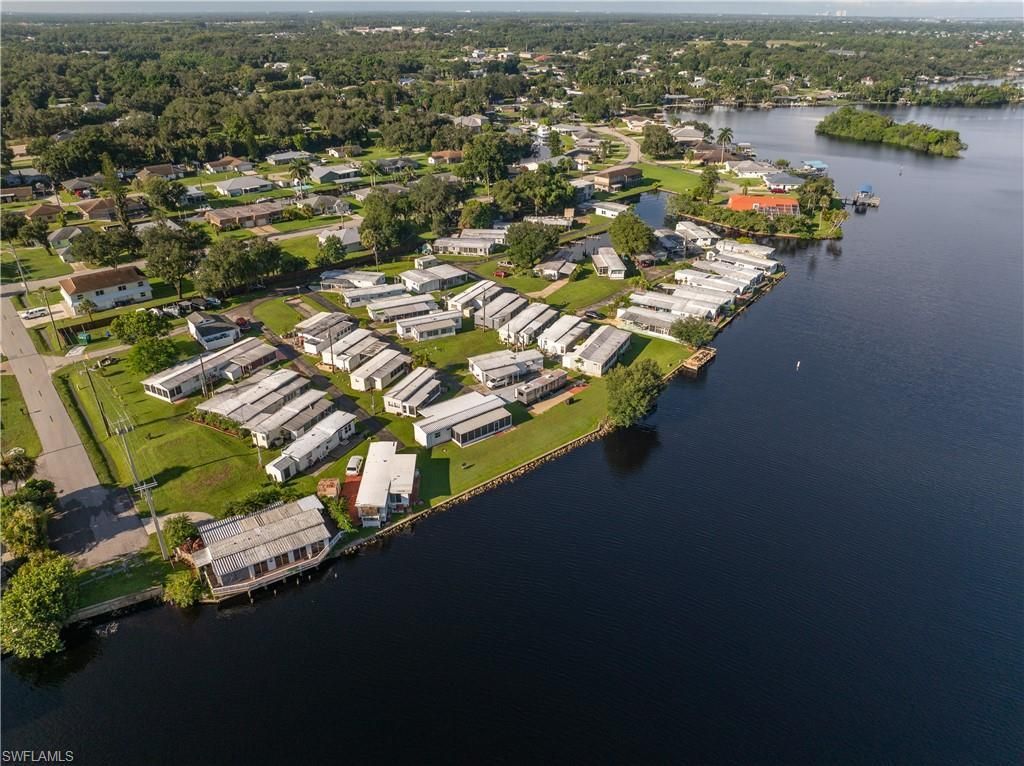 2012 S Olga Dr, Unit 28, Fort Myers, FL 33905 Photo