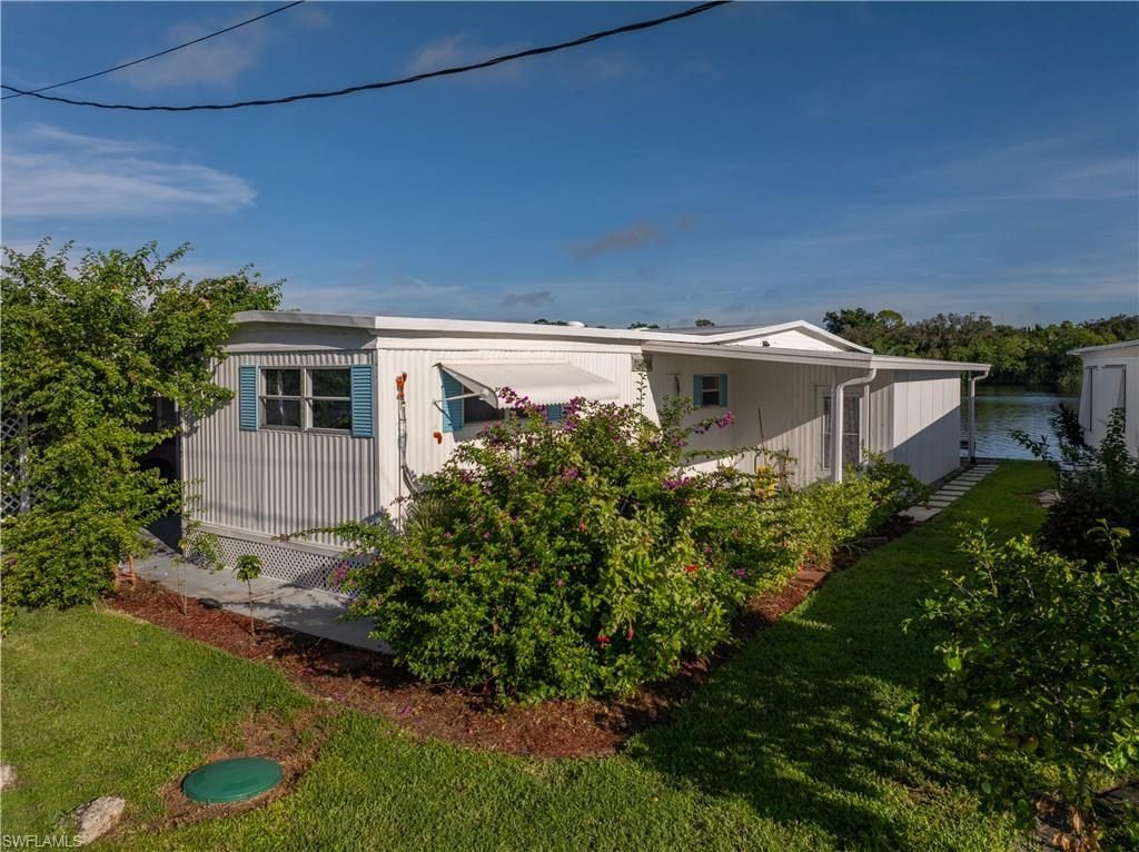 2012 S Olga Dr, Unit 28, Fort Myers, FL 33905 Photo