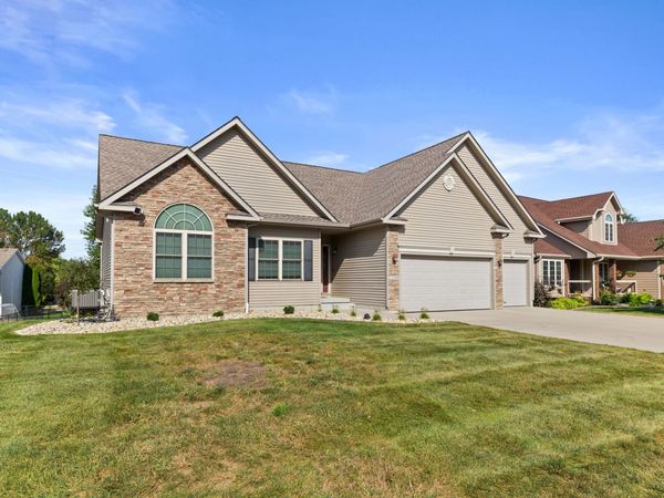 14509 Maple Drive , Urbandale, IA 50323