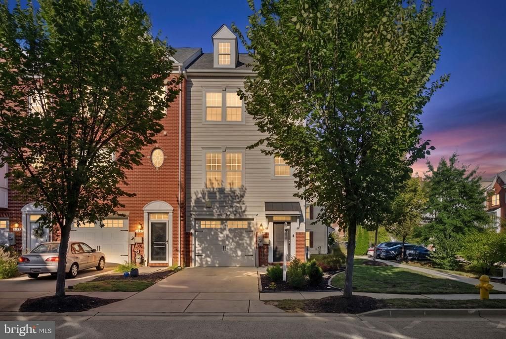 8227 White Star Crossing, Pasadena, MD 21122 Main Photo