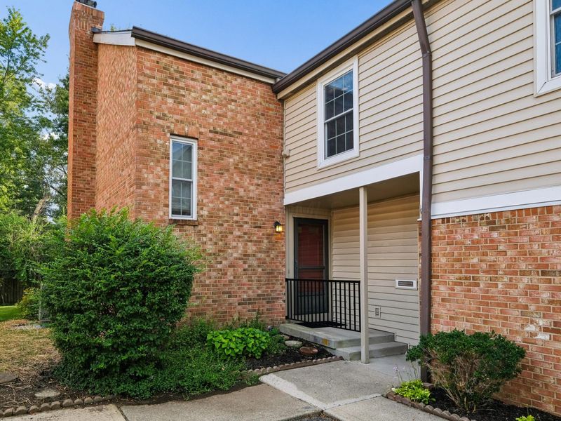 1689 Moravian Street, Unit 89, Columbus, OH 43220 Photo 1
