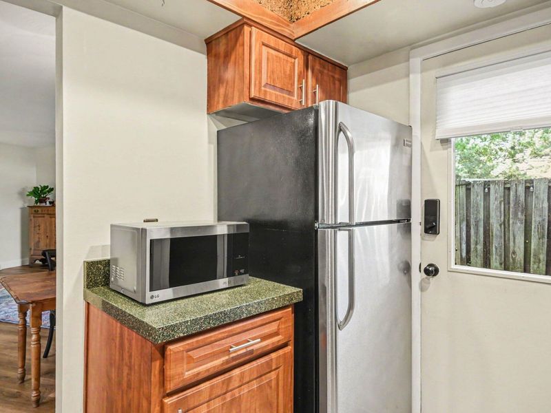1501 Lafayette Drive, Unit 1501, Columbus, OH 43220 Photo 12