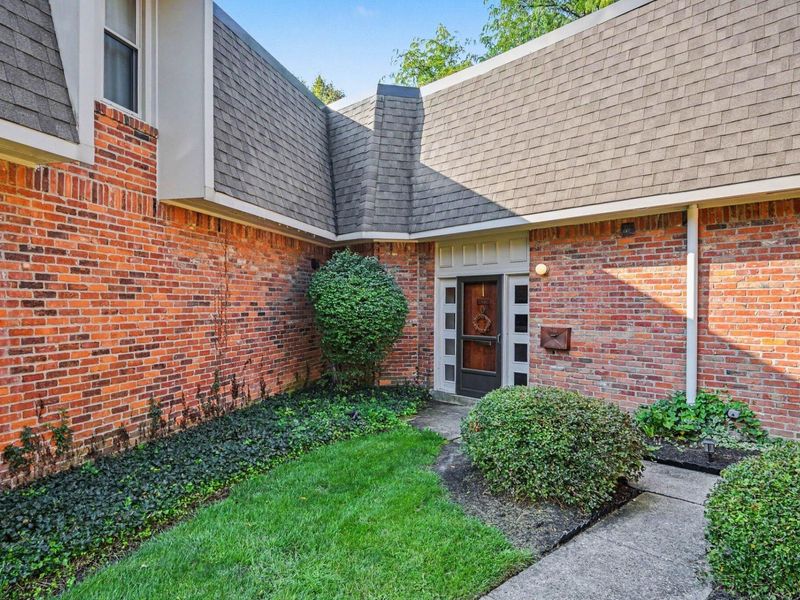 1501 Lafayette Drive, Unit 1501, Columbus, OH 43220 Photo 22
