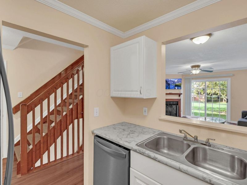 7264 Kirkdale Drive, Unit 28B, Blacklick, OH 43004 Photo 11
