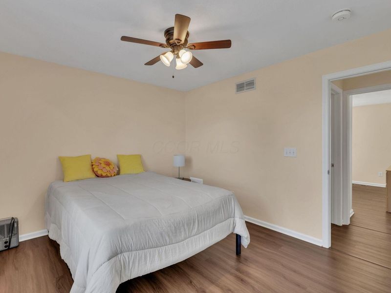 7264 Kirkdale Drive, Unit 28B, Blacklick, OH 43004 Photo 13