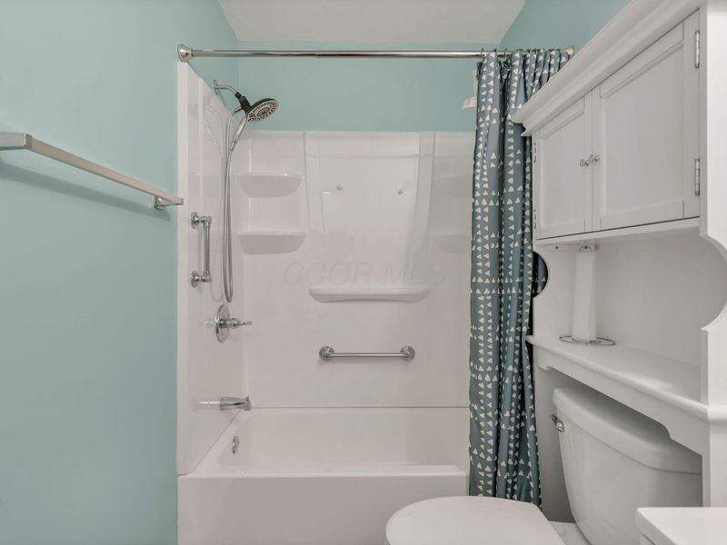 7264 Kirkdale Drive, Unit 28B, Blacklick, OH 43004 Photo 16