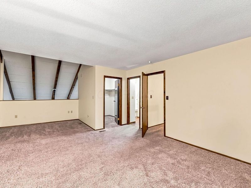 1314 Coronado Boulevard W, Unit 11-3, Reynoldsburg, OH 43068 Photo 37
